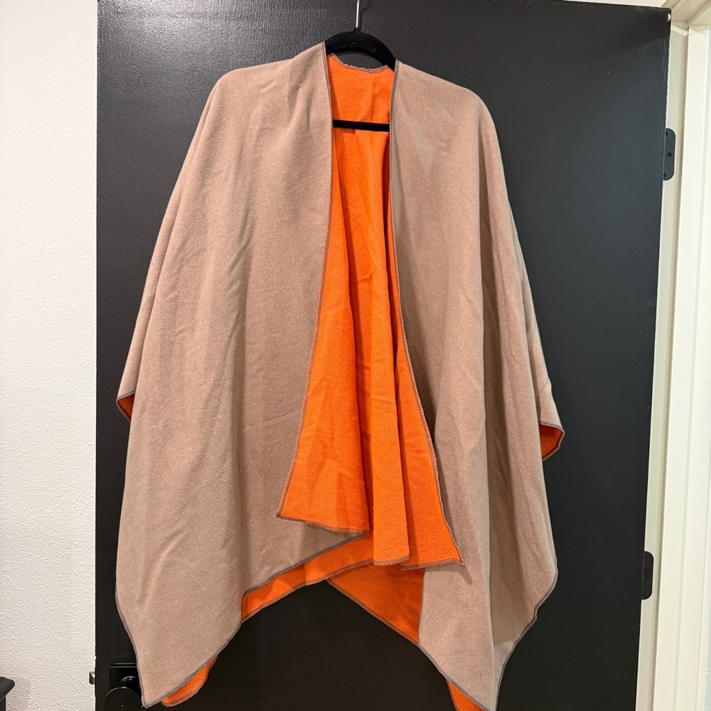 Reversible Tan and Orange Cape
